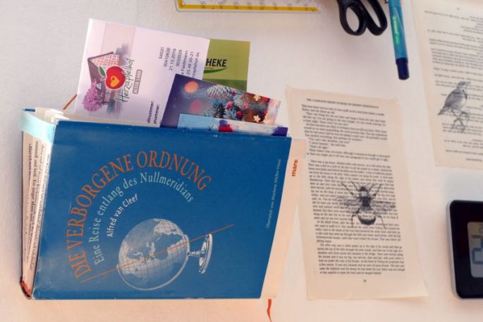 Ordnungshelfer aus einem alten Buch